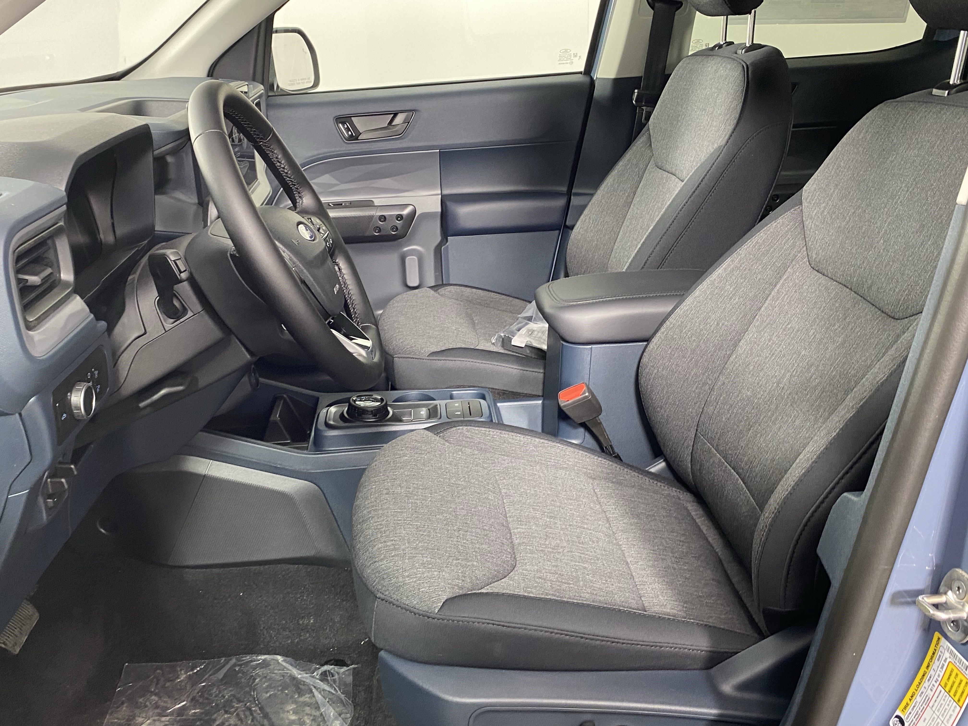 2025 Ford Maverick XLT - Photo 11