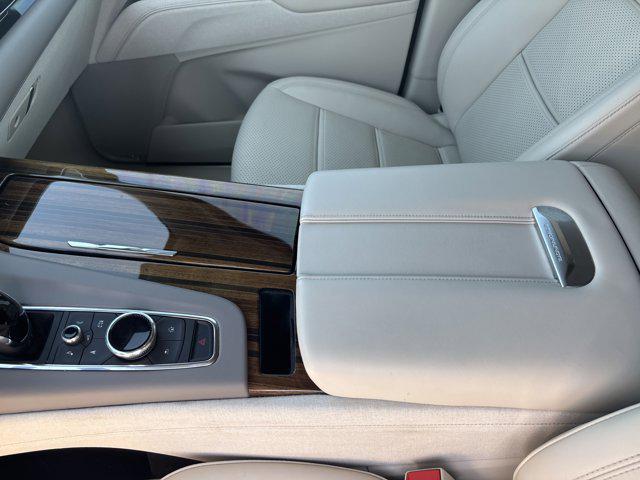 2023 Cadillac Escalade ESV 4WD Sport Platinum