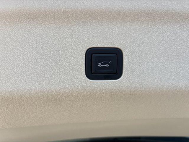 2023 Cadillac Escalade ESV 4WD Sport Platinum