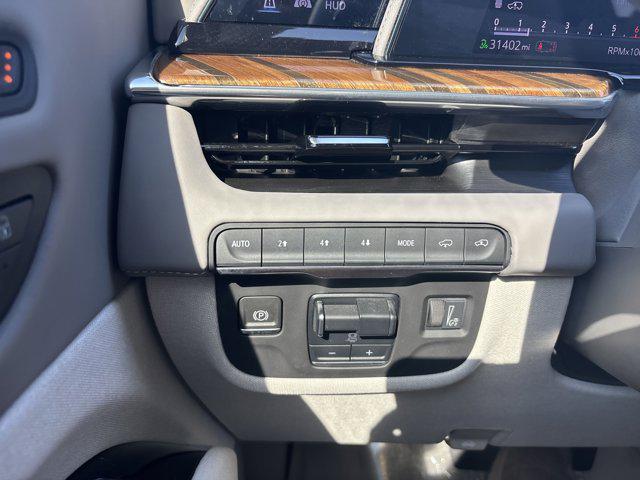 2023 Cadillac Escalade ESV 4WD Sport Platinum