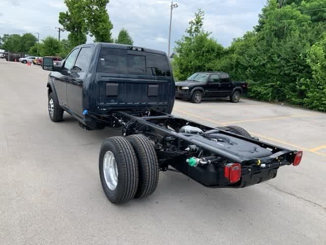 2025 RAM Ram 3500 Chassis Cab RAM 3500 TRADESMAN CREW CAB CHASSIS 4X4 60 CA