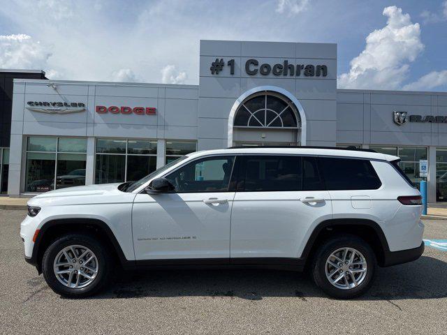 2025 Jeep Grand Cherokee GRAND CHEROKEE L LAREDO X 4X4