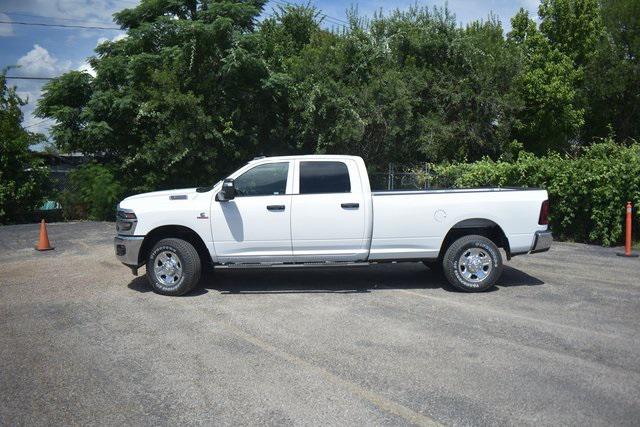 2025 RAM Ram 3500 RAM 3500 TRADESMAN CREW CAB 4X4 8 BOX