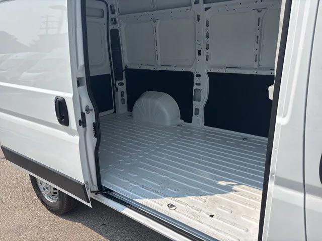 2025 Ram ProMaster Cargo Van Tradesman High Roof 136" WB w/Pass Seat