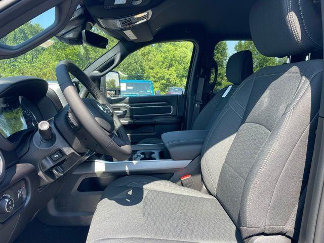 2025 RAM Ram 2500 RAM 2500 BIG HORN CREW CAB 4X4 64 BOX 2025 RAM Ram 2500 RAM 2500 BIG HORN CREW CAB 4X4 64 BOX