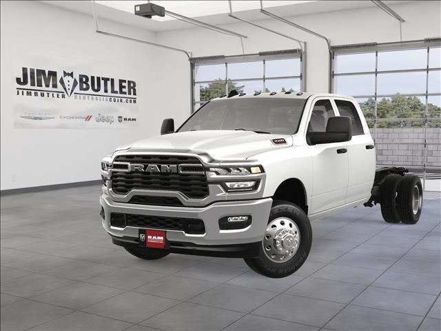 2025 RAM Ram 3500 Chassis Cab RAM 3500 TRADESMAN CREW CAB CHASSIS 4X4 60 CA