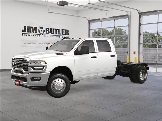 2025 RAM Ram 3500 Chassis Cab RAM 3500 TRADESMAN CREW CAB CHASSIS 4X4 60 CA
