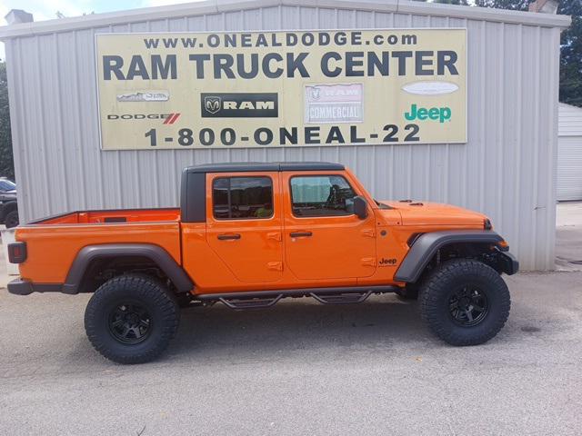 2025 Jeep Gladiator GLADIATOR SPORT S 4X4