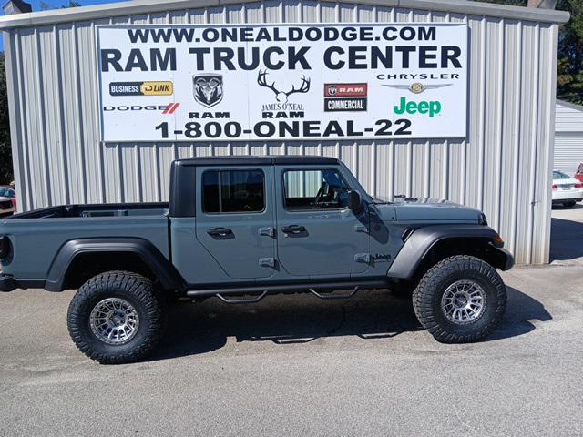 2025 Jeep Gladiator GLADIATOR SPORT S 4X4 2025 Jeep Gladiator GLADIATOR SPORT S 4X4