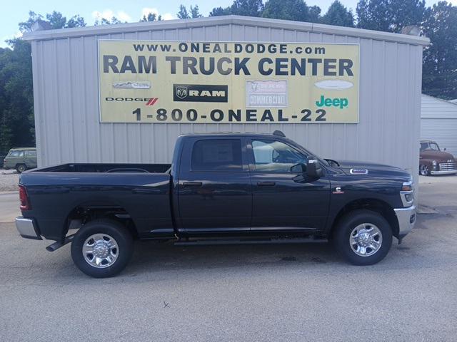 2025 RAM Ram 2500 RAM 2500 TRADESMAN CREW CAB 4X4 64 BOX