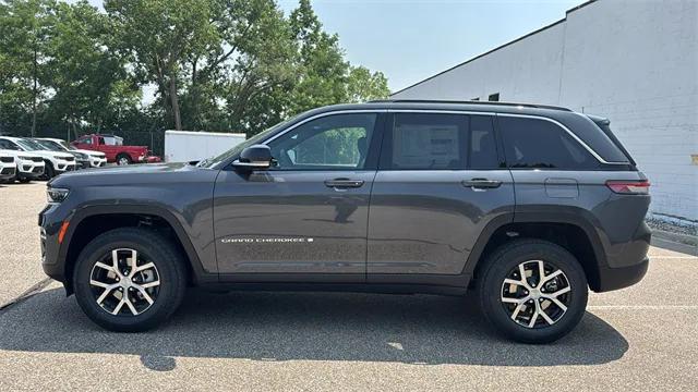2025 Jeep Grand Cherokee GRAND CHEROKEE LIMITED 4X4