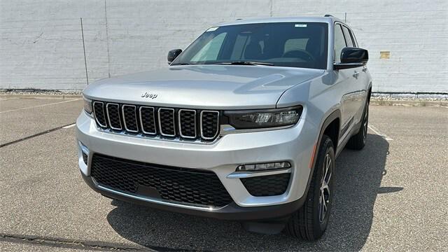 2025 Jeep Grand Cherokee GRAND CHEROKEE LIMITED 4X4 2025 Jeep Grand Cherokee GRAND CHEROKEE LIMITED 4X4