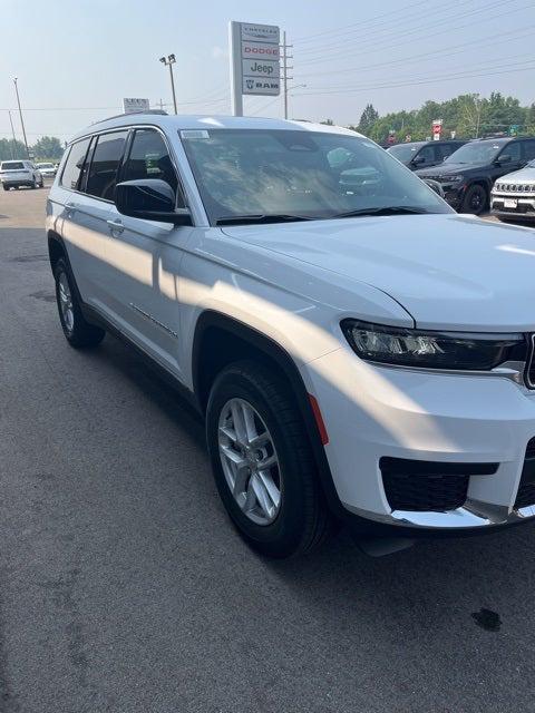 2025 Jeep Grand Cherokee GRAND CHEROKEE L LAREDO X 4X4