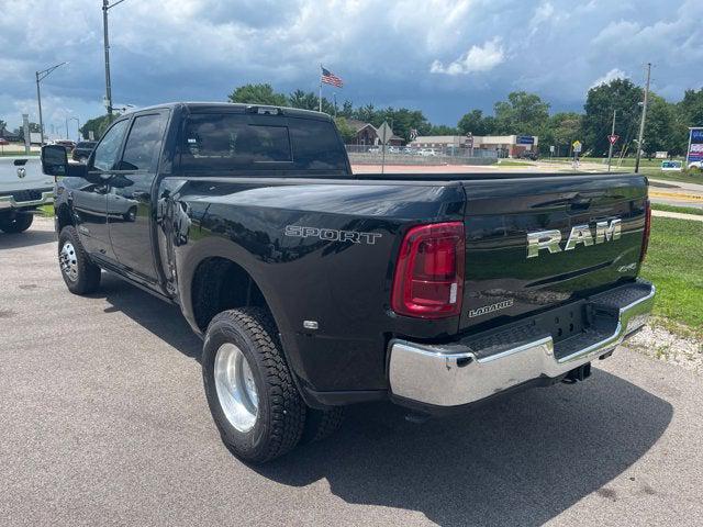2025 RAM Ram 3500 RAM 3500 LARAMIE CREW CAB 4X4 8 BOX
