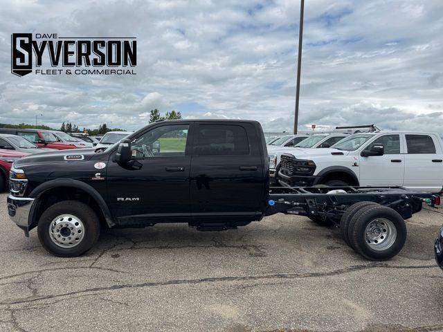 2025 RAM Ram 3500 Chassis Cab RAM 3500 BIG HORN CREW CAB CHASSIS 4X4 60 CA