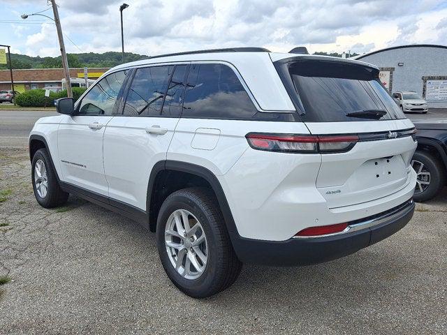 2025 Jeep Grand Cherokee GRAND CHEROKEE LAREDO X 4X4