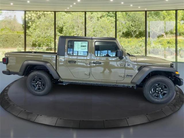 2025 Jeep Gladiator GLADIATOR SPORT 4X4