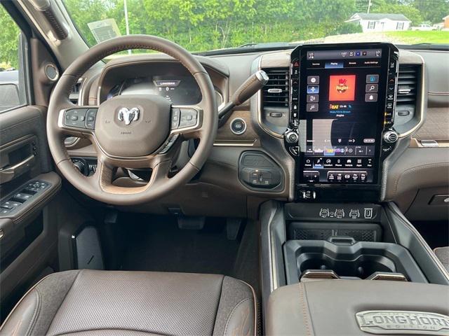 2025 RAM Ram 2500 RAM 2500 LIMITED LONGHORN CREW CAB 4X4 64 BOX