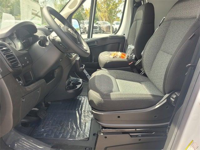 2025 RAM Ram ProMaster RAM PROMASTER 1500 TRADESMAN CARGO VAN LOW ROOF 136 WB