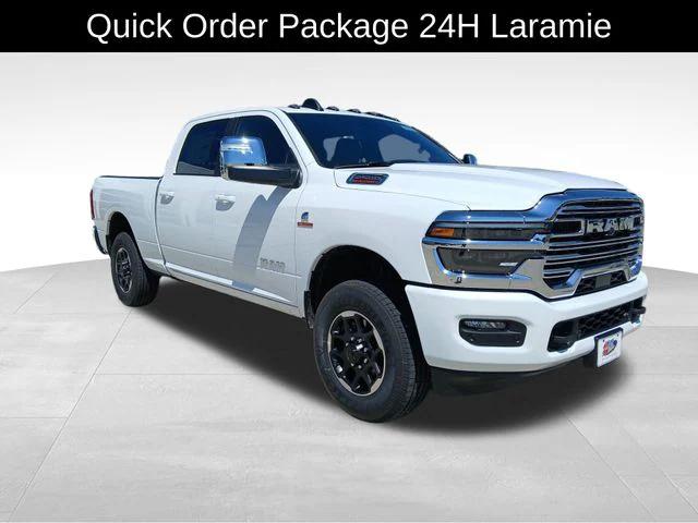 2025 RAM Ram 2500 RAM 2500 LARAMIE CREW CAB 4X4 64 BOX