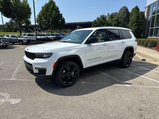 2025 Jeep Grand Cherokee GRAND CHEROKEE L LIMITED 4X2