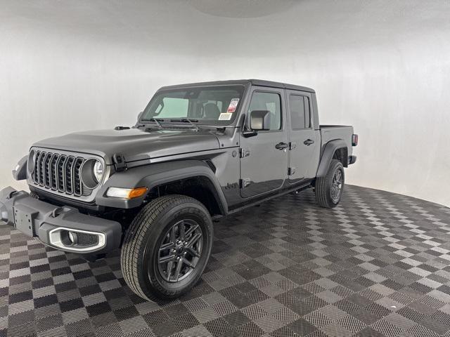 2025 Jeep Gladiator GLADIATOR SPORT S 4X4