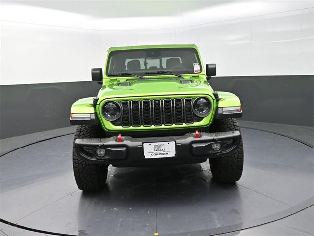2025 Jeep Gladiator GLADIATOR RUBICON X 4X4