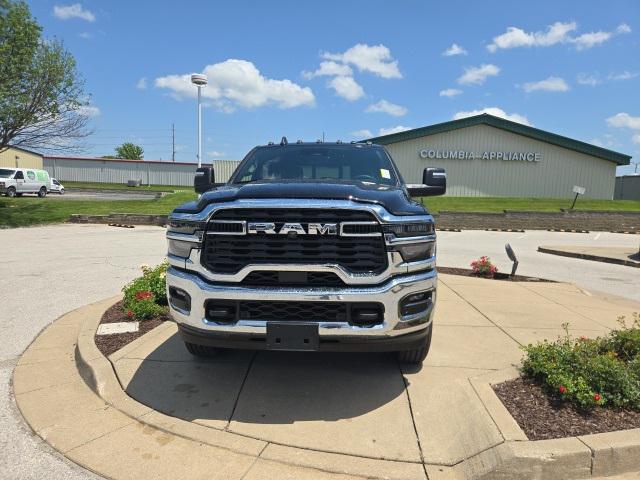 2025 RAM Ram 2500 RAM 2500 TRADESMAN CREW CAB 4X4 64 BOX