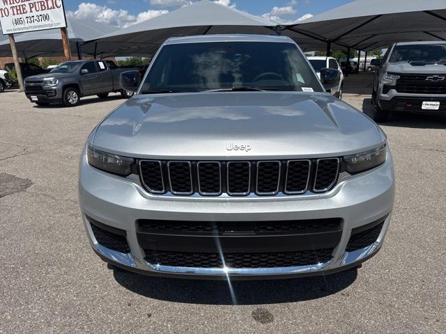 2025 Jeep Grand Cherokee GRAND CHEROKEE L LAREDO 4X4