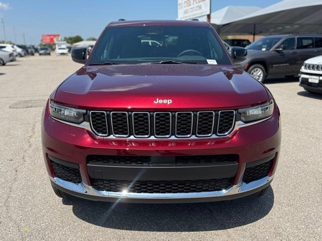 2025 Jeep Grand Cherokee GRAND CHEROKEE L LAREDO 4X4
