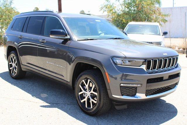 2025 Jeep Grand Cherokee GRAND CHEROKEE L LIMITED 4X4