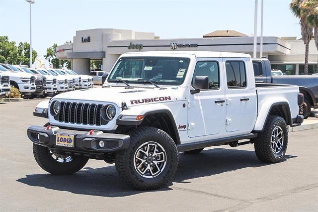 2025 Jeep Gladiator GLADIATOR RUBICON 4X4