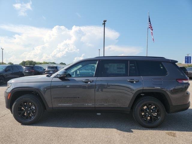 2025 Jeep Grand Cherokee GRAND CHEROKEE L ALTITUDE X 4X2