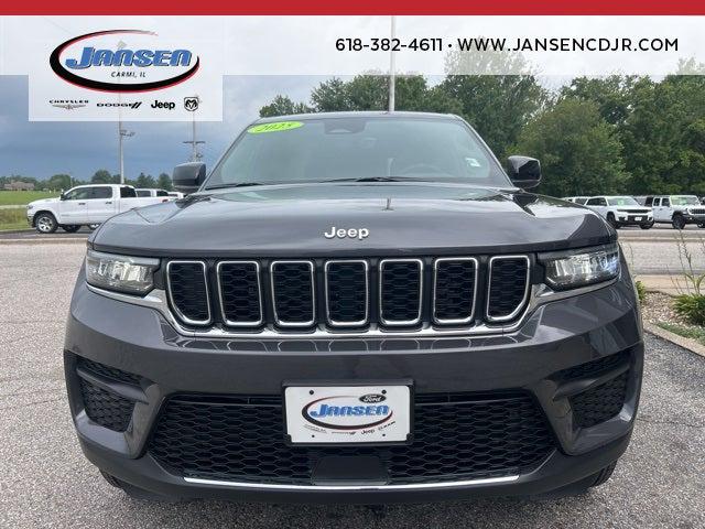 2025 Jeep Grand Cherokee GRAND CHEROKEE LAREDO X 4X4