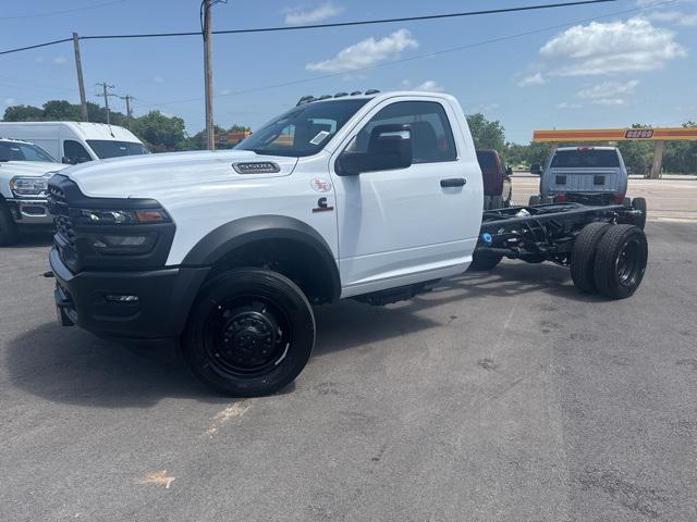 2025 RAM Ram 5500 Chassis Cab RAM 5500 TRADESMAN CHASSIS REGULAR CAB 4X4 84 CA