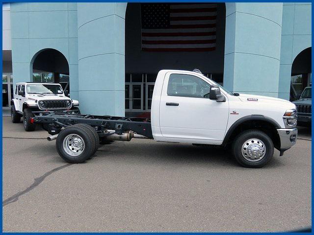 2025 RAM Ram 3500 Chassis Cab RAM 3500 TRADESMAN CHASSIS REGULAR CAB 4X4 60 CA