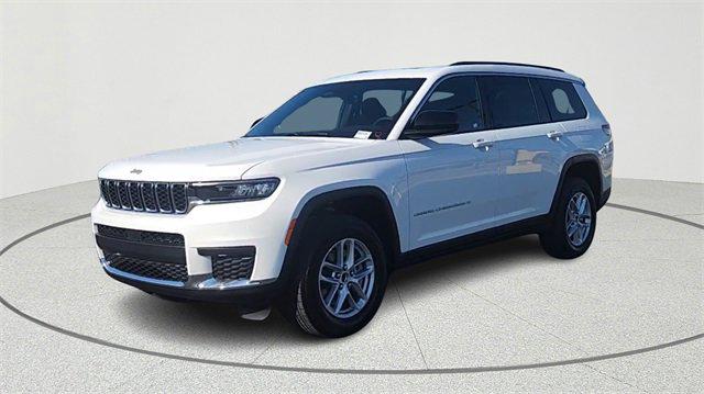 2025 Jeep Grand Cherokee GRAND CHEROKEE L LAREDO 4X4