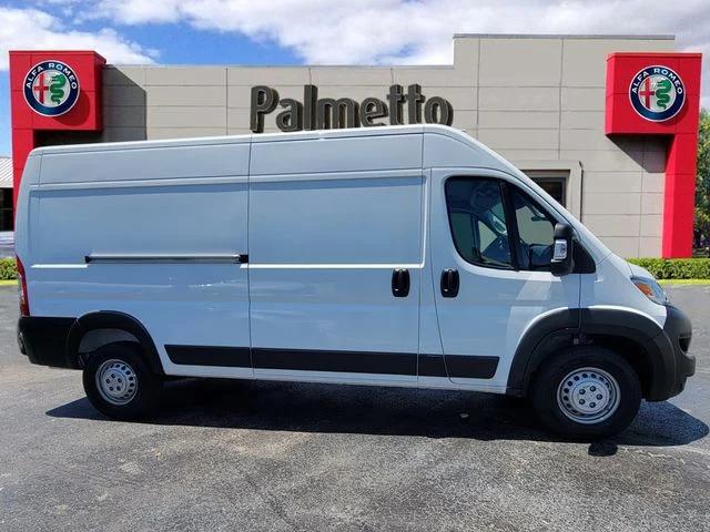 2025 RAM ProMaster 2500 Cargo Van Tradesman High Roof 159 WB w/Pass Seat