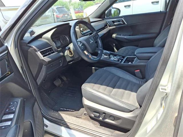 2022 Mitsubishi Outlander 