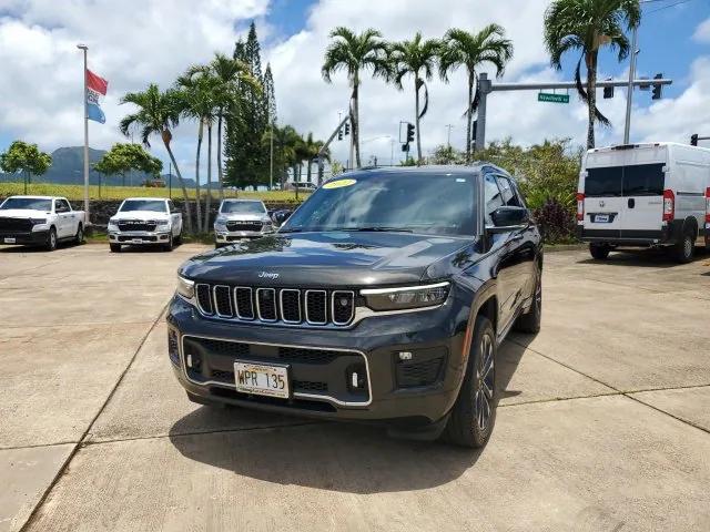 2022 Jeep Grand Cherokee L Overland 4x2