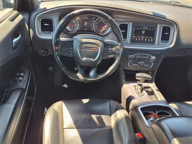 2022 Dodge Charger SXT RWD