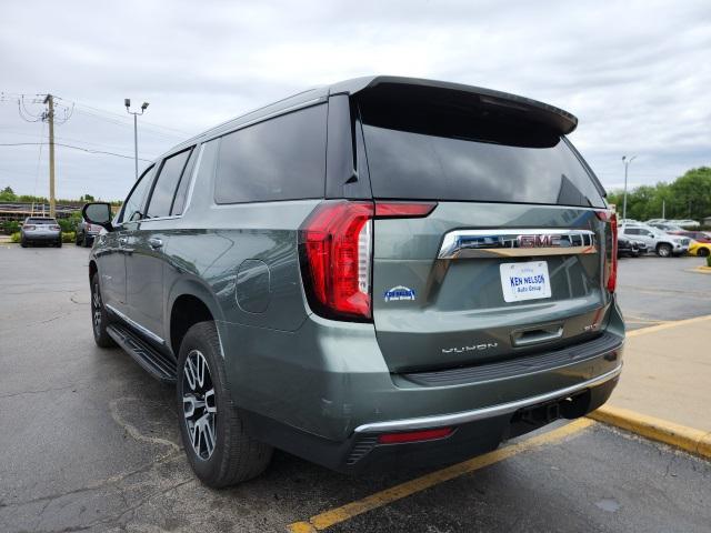 2023 GMC Yukon XL 4WD SLT