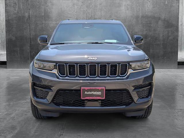 2025 Jeep Grand Cherokee Laredo X 4x2