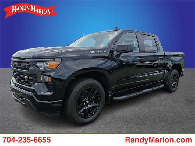 2024 Chevrolet Silverado 1500 4WD Crew Cab Short Bed Custom