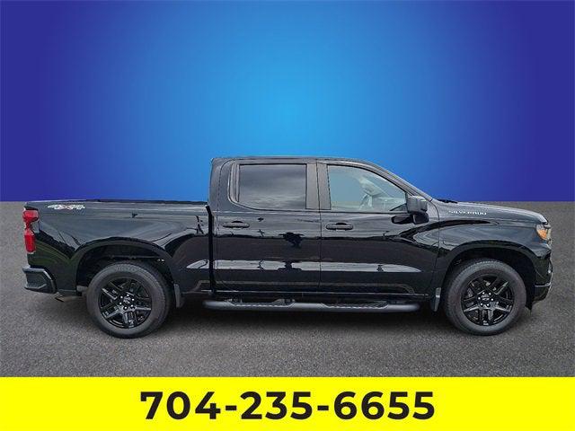 2024 Chevrolet Silverado 1500 4WD Crew Cab Short Bed Custom