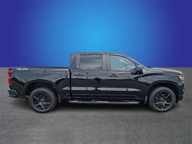 2024 Chevrolet Silverado 1500 4WD Crew Cab Short Bed Custom