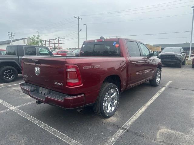 2020 RAM 1500 Big Horn Crew Cab 4x4 57 Box