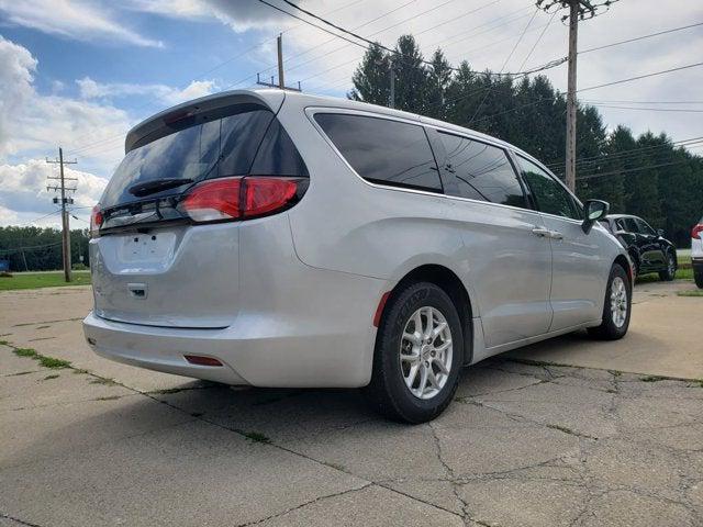 2023 Chrysler Voyager LX 2023 Chrysler Voyager LX