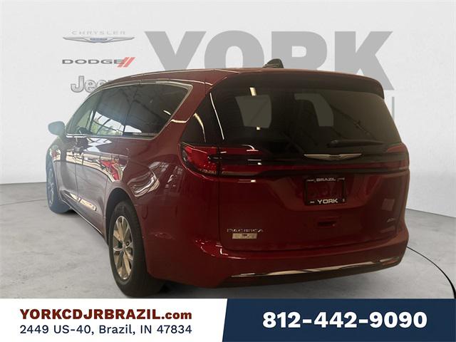 2025 Chrysler Pacifica PACIFICA SELECT AWD