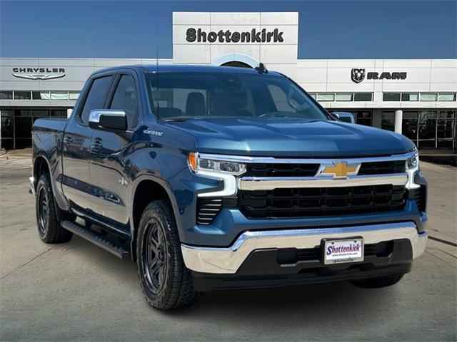 2024 Chevrolet Silverado 1500 2WD Crew Cab Short Bed LT